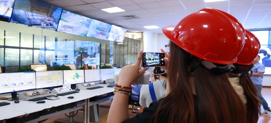 走進新港集團，共探產教融合新未來！南京林業大學學子開啟深度參訪之旅